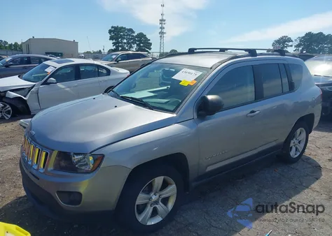 2016 Jeep Compass Sport z USA, uszkodzony, nr VIN 1C4NJCBA8GD611259